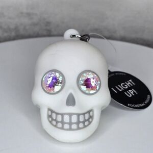 NWT Bath and Body Works Halloween Skull Light Up